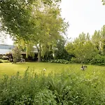 Domicile Adore With Garden By Interhome Vila