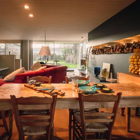 Villa Domicile Adore With Garden By Interhome